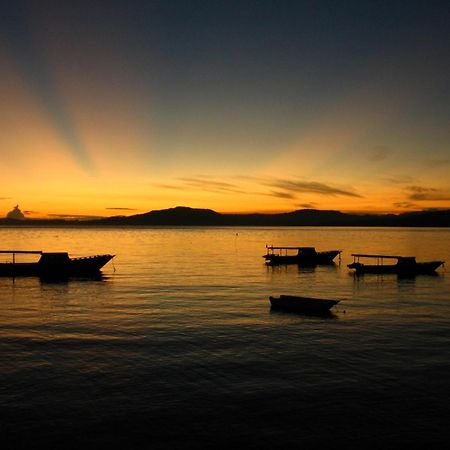 Bunaken Divers Sea Breeze Resort Zewnętrze zdjęcie