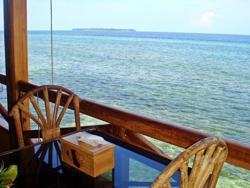 Bunaken Divers Sea Breeze Resort Zewnętrze zdjęcie
