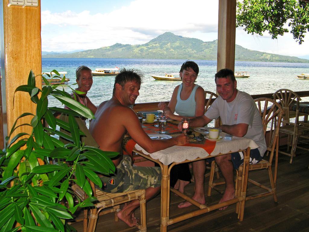 Bunaken Divers Sea Breeze Resort Zewnętrze zdjęcie