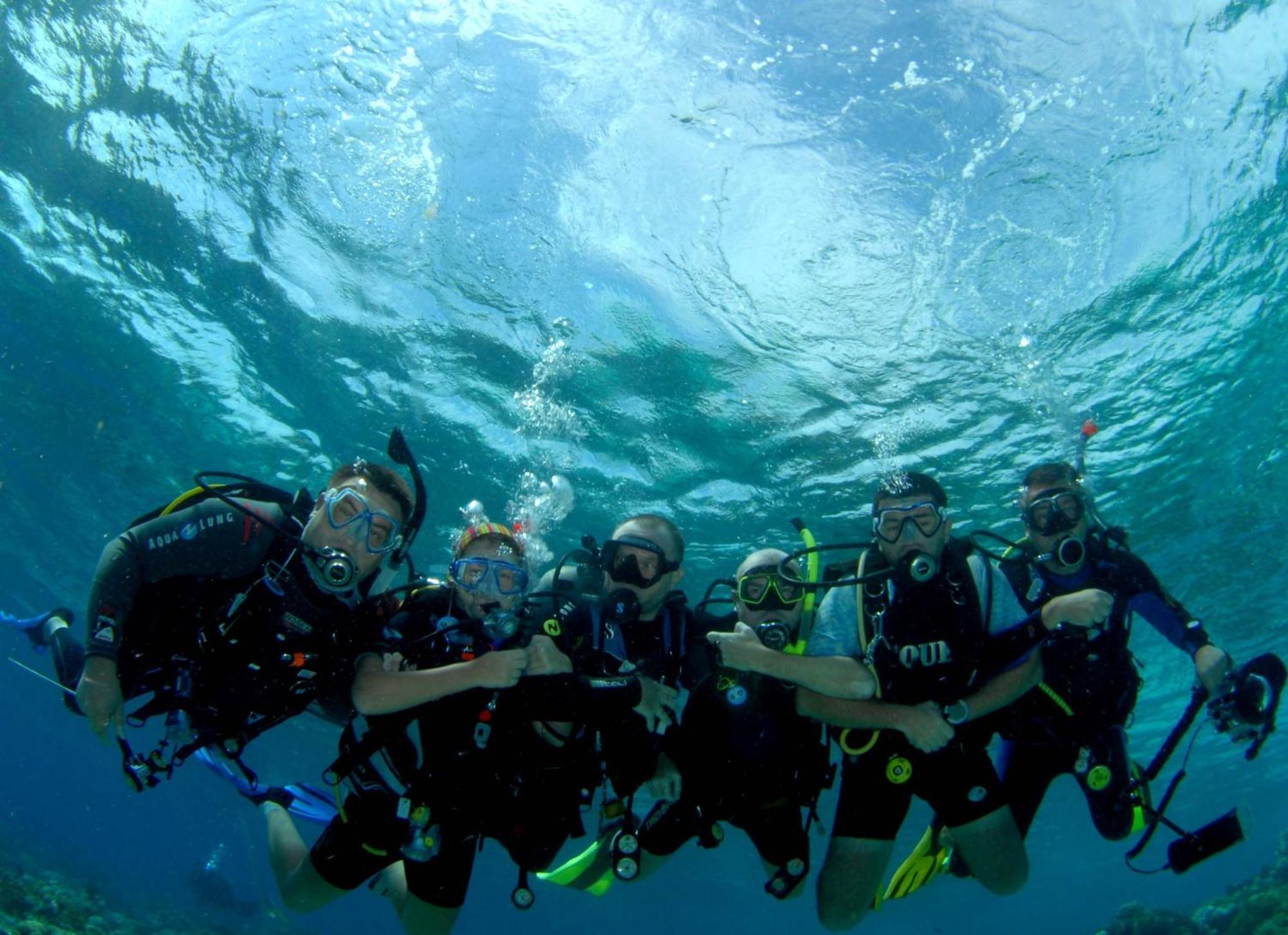 Bunaken Divers Sea Breeze Resort Zewnętrze zdjęcie
