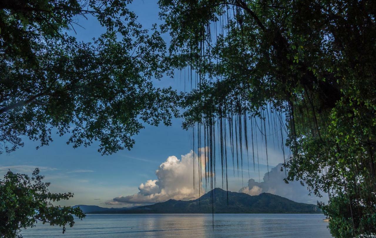 Bunaken Divers Sea Breeze Resort Zewnętrze zdjęcie