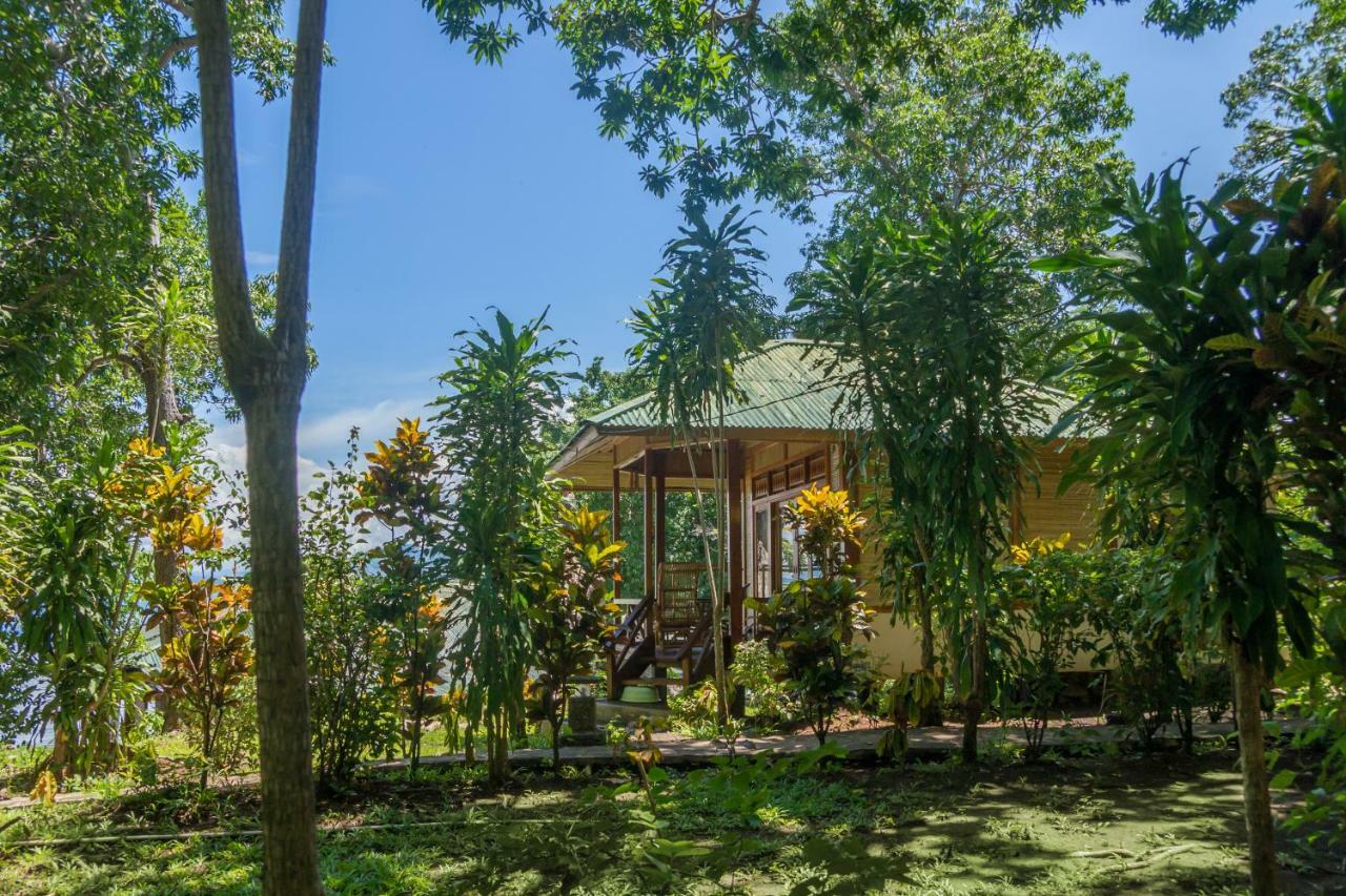 Bunaken Divers Sea Breeze Resort Zewnętrze zdjęcie